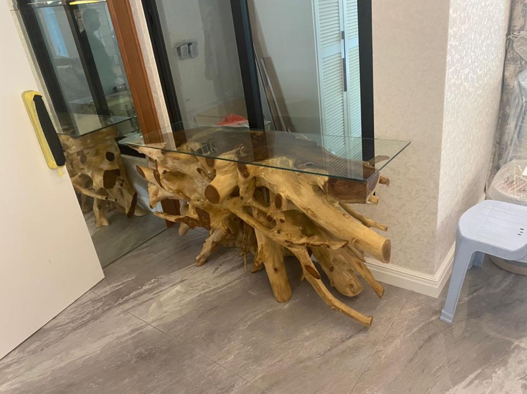 Root Console Table